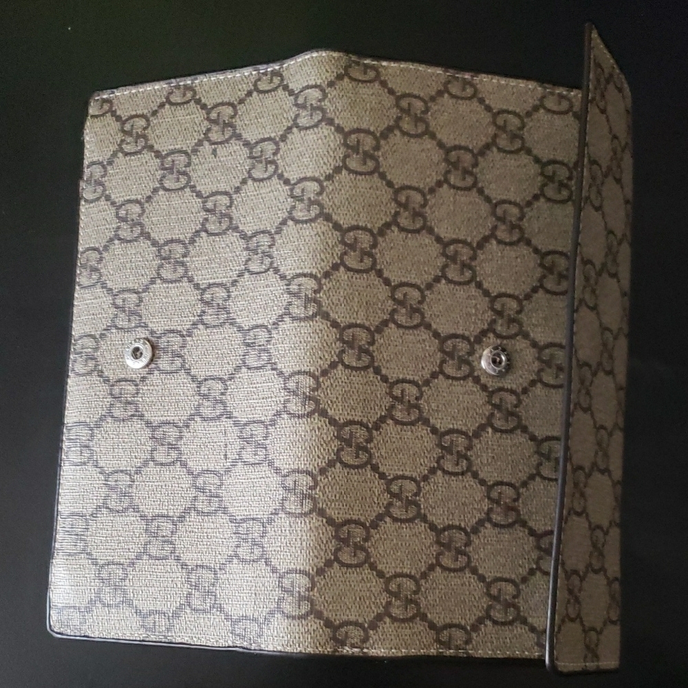 Gucci Beige and Brown Wallet - Picture 3 of 7